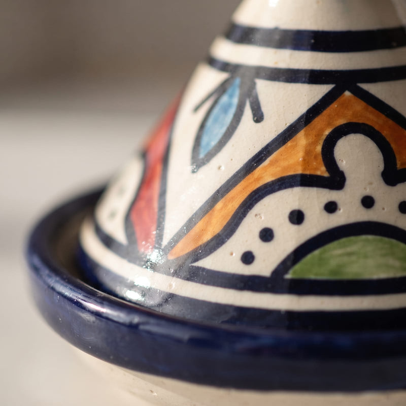 Marokkanische Mini-Tajine aus Fès – Handbemalte Keramik