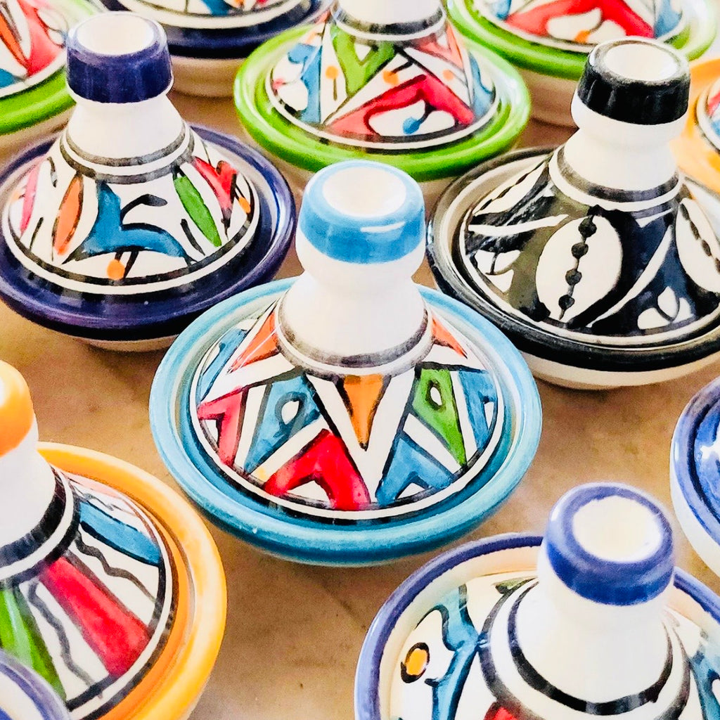 Marokkanische Mini-Tajine aus Fès – Handbemalte Keramik